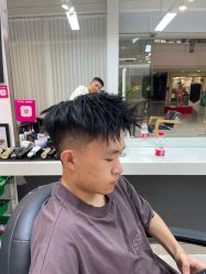 -极剪男士理发