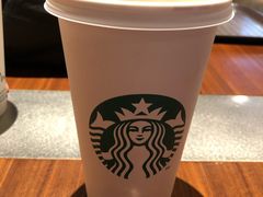 -星巴克(静安嘉里中心B2店)