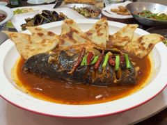 -鑫渔港海鲜本地菜·山海关浑锅(东戴河店)