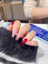 -丽心自助美甲美睫