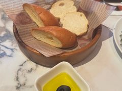 餐前面包-LE COQ大公鸡小酒馆(北京首店)