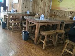 大堂-陇上全荟兰州传统牛肉面(延吉路店)