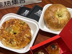 -HOT CRUSH趁热集合·现烤面包(环球港店)