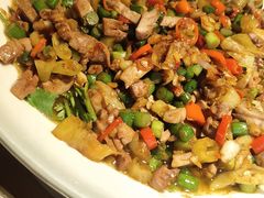 -钟掌勺忘不了地道湘菜(新天地假日广场店)