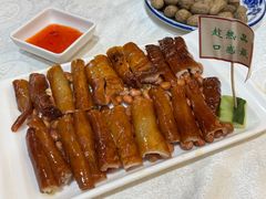 -津津菜馆(绝没分店)