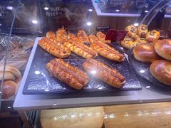 -巴黎贝甜(华堂新辰汇店)