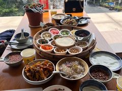 -包整·丝娃娃(一览甲秀楼风景店)