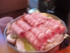 牛肉泡菜锅-坂吉屋·居酒屋深夜食堂(龙湖店)