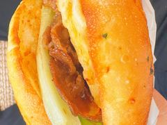 经典秘汁炭烤风味牛堡-必胜客(兴华中路PH店)