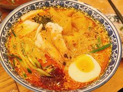 -峇峇娘马来西亚餐厅(望京SOHO店)