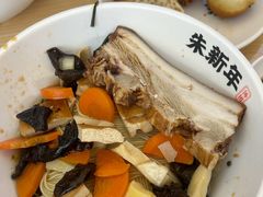 -朱新年·苏式汤团·面点(北寺塔店)