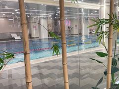 -英派斯健身旗舰店(海信国际中心馆)