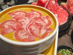 -一绪に和牛寿喜烧(罗湖益田假日店)