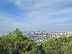 -灵岩山风景区