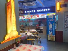 -老闵田螺馆·南昌市井菜·特色小吃(总店)