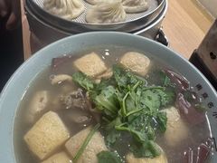-金原鸭血粉丝汤·汤包·脆皮烤鸭(南京博物院店)
