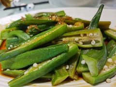白灼秋葵-鸿运楼烤鸭店(天桥店)