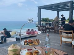 -瑰丽酒店·海吧·天际下午茶·现场DJ·天台酒吧