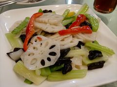 -朱仔记食府(江南大道店)