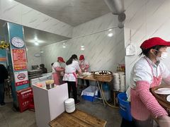 -严氏重油烧麦(民权路店)