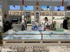 -新视达眼镜店·蔡司·依视路(名镜苑店)