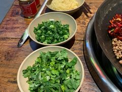 -四小区火锅·巷子里的重庆火锅(花照壁店)