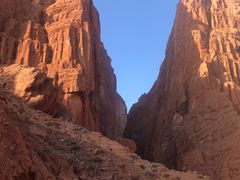 -天山神秘大峡谷