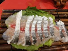 巴沙鱼-巴九门老火锅(来福士打望店)