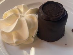 -Cafe Sacher(WIEN)