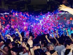 -五月花酒吧(民德路店)