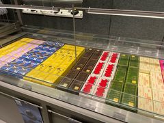 -好利来(上海虹桥新天地Lab主题店)