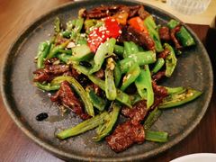 -来龙里 精致 东南亚餐室(万象城店)
