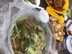 跷脚牛肉-谢老五跷脚牛肉·非遗传承店
