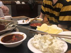 -冯记香辣兔火锅(茶店子总店)