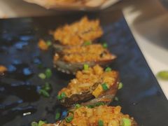 -老街烧烤大排档·地道湖北菜·龙虾馆(汉口火车站店)