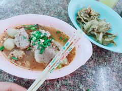 -榮泰米粉湯(Left Shop)