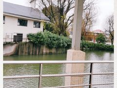 -平望服务区·停车场