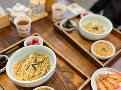 -蟹上黄·蟹黄面·江南糖水(人民广场店)