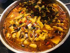 褒河生鱼-褒河栈道渔庄(建工路总店)