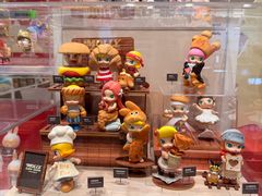 -泡泡玛特POPMART(万达店)