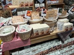 -MUJI无印良品(武汉世界城广场店)