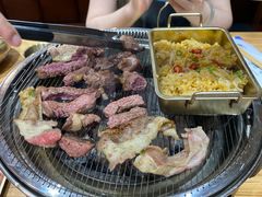 -青瓦餐厅·生鱼片·韩园烤肉(西塔店)