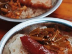 -梁阿婆廿年老牌扣肉糯米饭