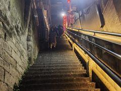 -储奇门鳝鱼火锅(总店)