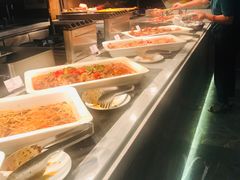-飨食汇全日制餐厅·昆山皇冠假日酒店(九方店)