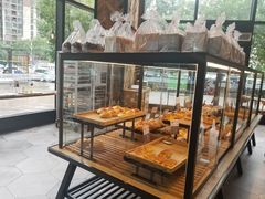 面包甜点陈列柜-原麦山丘(望京小街店)