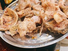 -肖肖酸萝卜鱼火锅(总店)