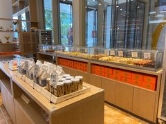 面包甜点陈列柜-司乎·日式鲜吐司(EFC欧美广场店)