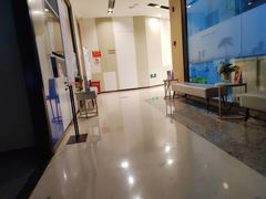 -柏乐口腔医院·舒适化无痛种植牙中心(东盟商务区院)