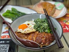 -兴华里茶记(禅城同济首店)